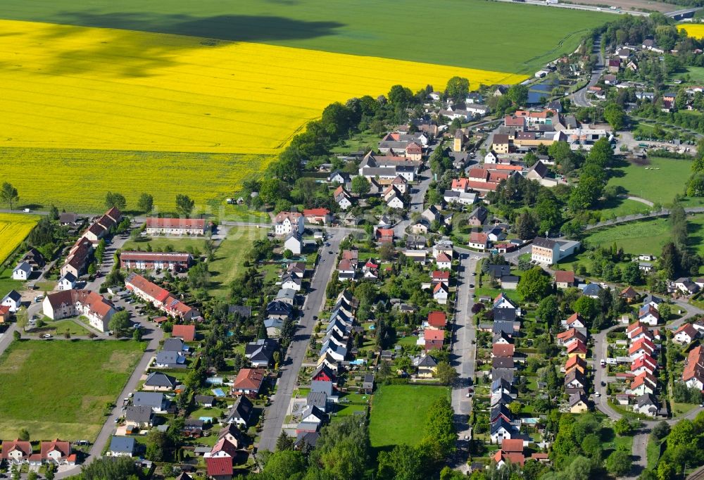 Althen-Kleinpösna von oben - Wohngebiet einer Einfamilienhaus- Siedlung entlang der Friedrich-List-Straße - Freundschaftsring in Althen-Kleinpösna im Bundesland Sachsen, Deutschland