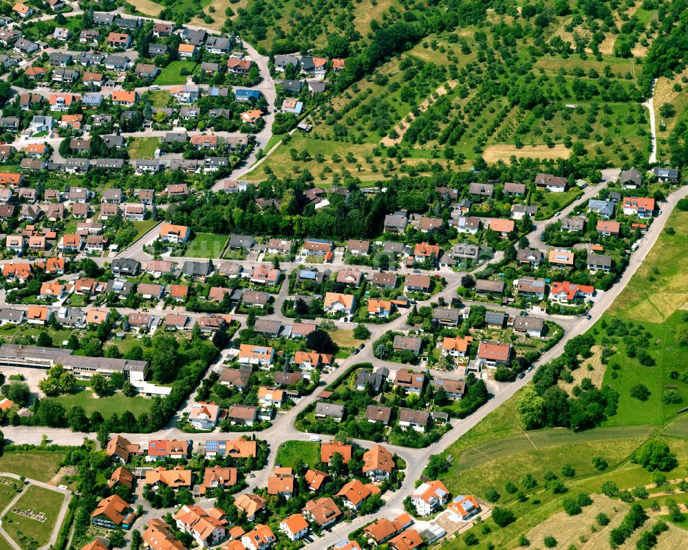 Entringen aus der Vogelperspektive: Wohngebiet einer Einfamilienhaus- Siedlung in Entringen im Bundesland Baden-Württemberg, Deutschland