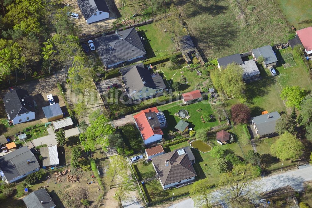 Fredersdorf-Vogelsdorf von oben - Wohngebiet einer Einfamilienhaus- Siedlung in Fredersdorf-Vogelsdorf im Bundesland Brandenburg