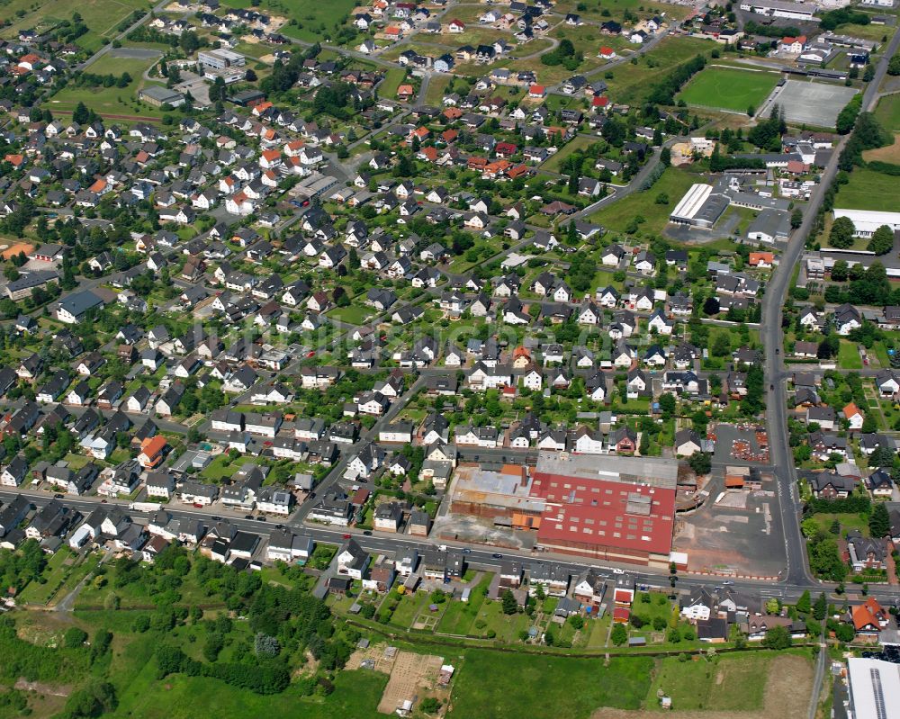 Luftaufnahme Frohnhausen - Wohngebiet einer Einfamilienhaus- Siedlung in Frohnhausen im Bundesland Hessen, Deutschland