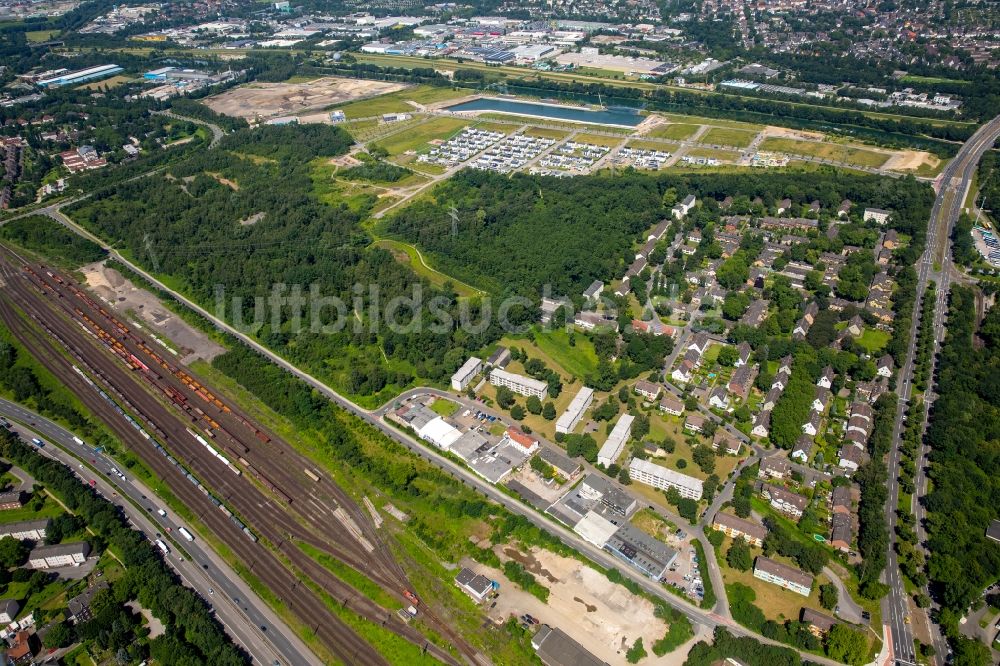 Luftaufnahme Gelsenkirchen - Wohngebiet einer Einfamilienhaus- Siedlung in Gelsenkirchen im Bundesland Nordrhein-Westfalen