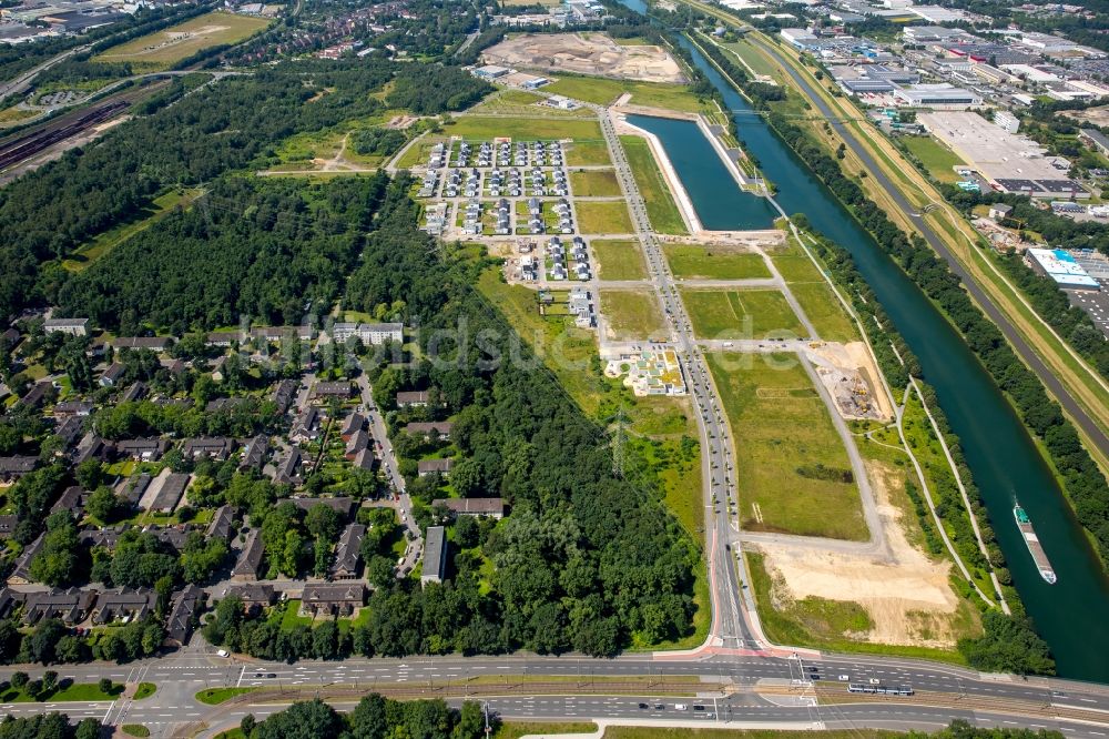 Luftaufnahme Gelsenkirchen - Wohngebiet einer Einfamilienhaus- Siedlung in Gelsenkirchen im Bundesland Nordrhein-Westfalen