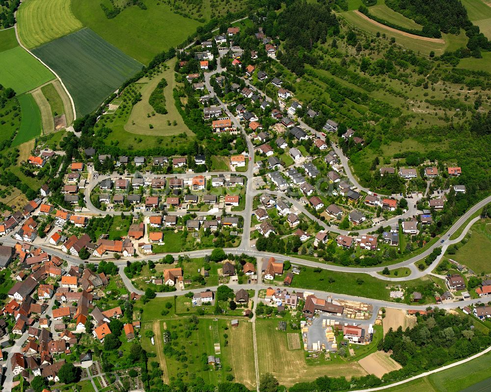 Luftaufnahme Gültlingen - Wohngebiet einer Einfamilienhaus- Siedlung in Gültlingen im Bundesland Baden-Württemberg, Deutschland