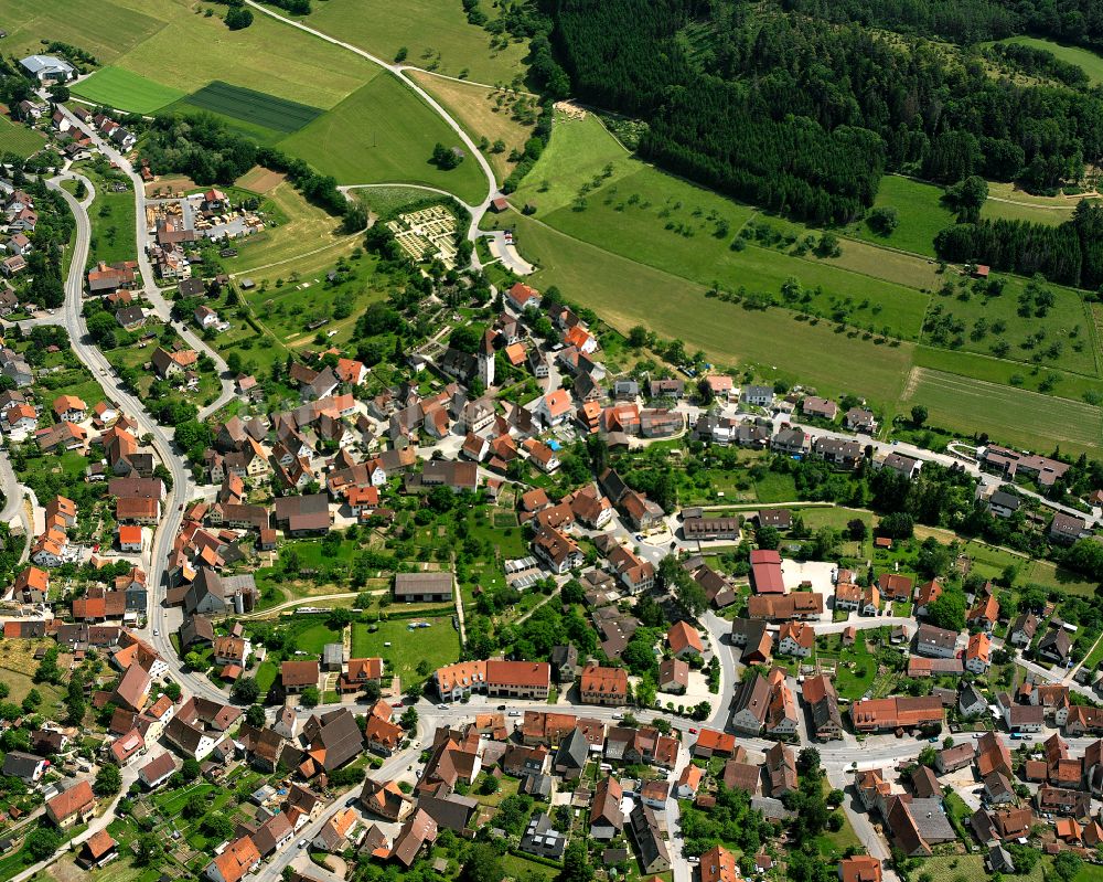 Gültlingen von oben - Wohngebiet einer Einfamilienhaus- Siedlung in Gültlingen im Bundesland Baden-Württemberg, Deutschland