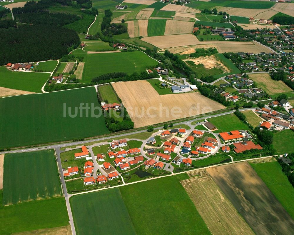 Gottholbing aus der Vogelperspektive: Wohngebiet einer Einfamilienhaus- Siedlung in Gottholbing im Bundesland Bayern, Deutschland