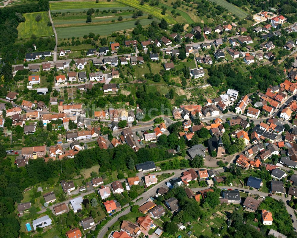 Grünwettersbach aus der Vogelperspektive: Wohngebiet einer Einfamilienhaus- Siedlung in Grünwettersbach im Bundesland Baden-Württemberg, Deutschland