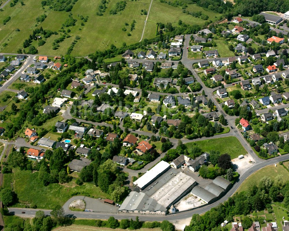 Luftaufnahme Haiger - Wohngebiet einer Einfamilienhaus- Siedlung in Haiger im Bundesland Hessen, Deutschland