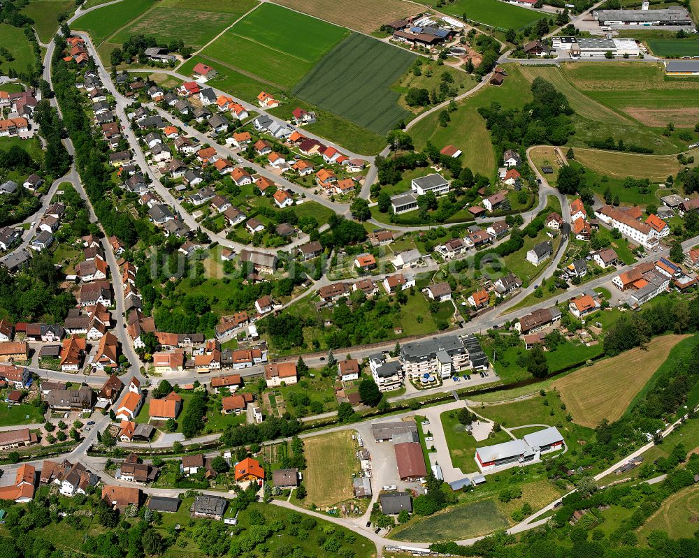 Luftaufnahme Haiterbach - Wohngebiet einer Einfamilienhaus- Siedlung in Haiterbach im Bundesland Baden-Württemberg, Deutschland