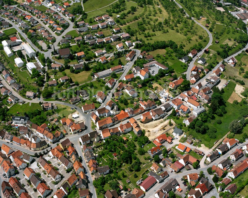 Luftaufnahme Haiterbach - Wohngebiet einer Einfamilienhaus- Siedlung in Haiterbach im Bundesland Baden-Württemberg, Deutschland