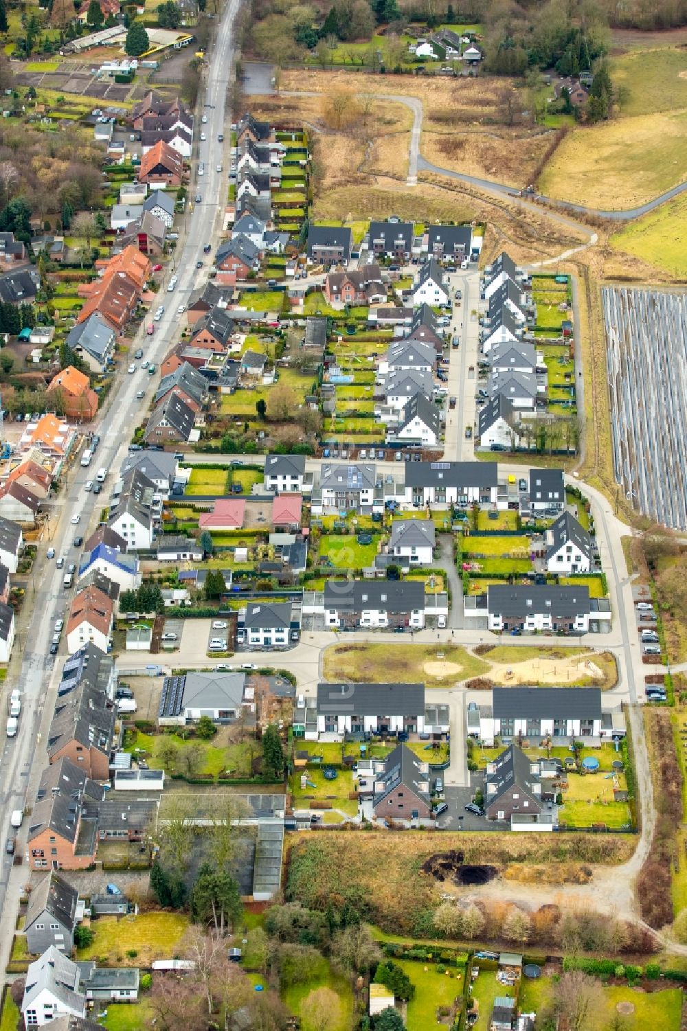 Luftaufnahme Gladbeck - Wohngebiet einer Einfamilienhaus- Siedlung an der Hegestraße in Gladbeck im Bundesland Nordrhein-Westfalen