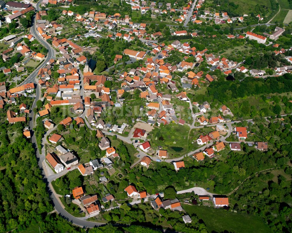 Luftaufnahme Heimburg - Wohngebiet einer Einfamilienhaus- Siedlung in Heimburg im Bundesland Sachsen-Anhalt, Deutschland