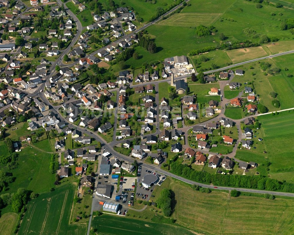 Luftaufnahme Herschbach - Wohngebiet einer Einfamilienhaus- Siedlung in Herschbach im Bundesland Rheinland-Pfalz