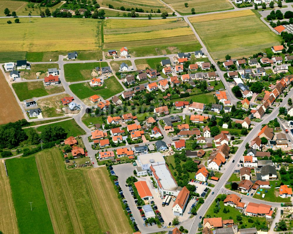 Hirrlingen aus der Vogelperspektive: Wohngebiet einer Einfamilienhaus- Siedlung in Hirrlingen im Bundesland Baden-Württemberg, Deutschland