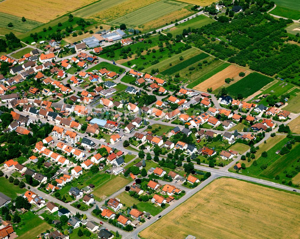 Luftaufnahme Hirrlingen - Wohngebiet einer Einfamilienhaus- Siedlung in Hirrlingen im Bundesland Baden-Württemberg, Deutschland