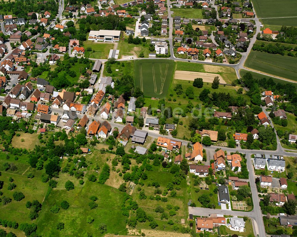 Hochdorf von oben - Wohngebiet einer Einfamilienhaus- Siedlung in Hochdorf im Bundesland Baden-Württemberg, Deutschland