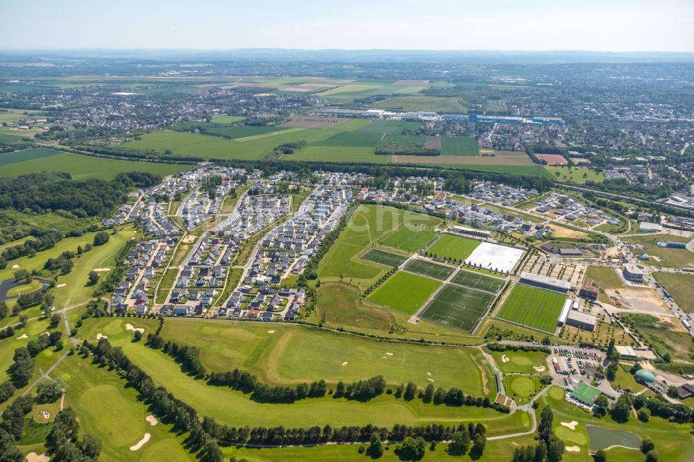 Dortmund aus der Vogelperspektive: Wohngebiet einer Einfamilienhaus- Siedlung Hohenbuschei am Elisabeth-Selbert-Bogen im Ortsteil Brackel in Dortmund im Bundesland Nordrhein-Westfalen, Deutschland