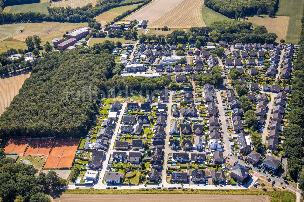 Holsterhausen aus der Vogelperspektive: Wohngebiet einer Einfamilienhaus- Siedlung in Holsterhausen im Bundesland Nordrhein-Westfalen, Deutschland