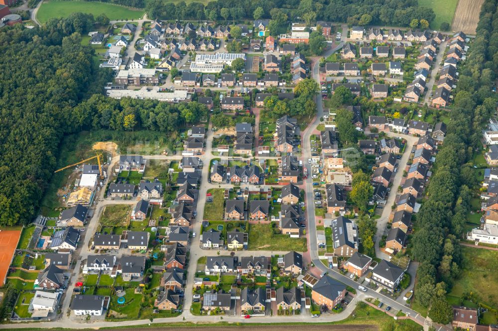 Luftaufnahme Holsterhausen - Wohngebiet einer Einfamilienhaus- Siedlung in Holsterhausen im Bundesland Nordrhein-Westfalen, Deutschland