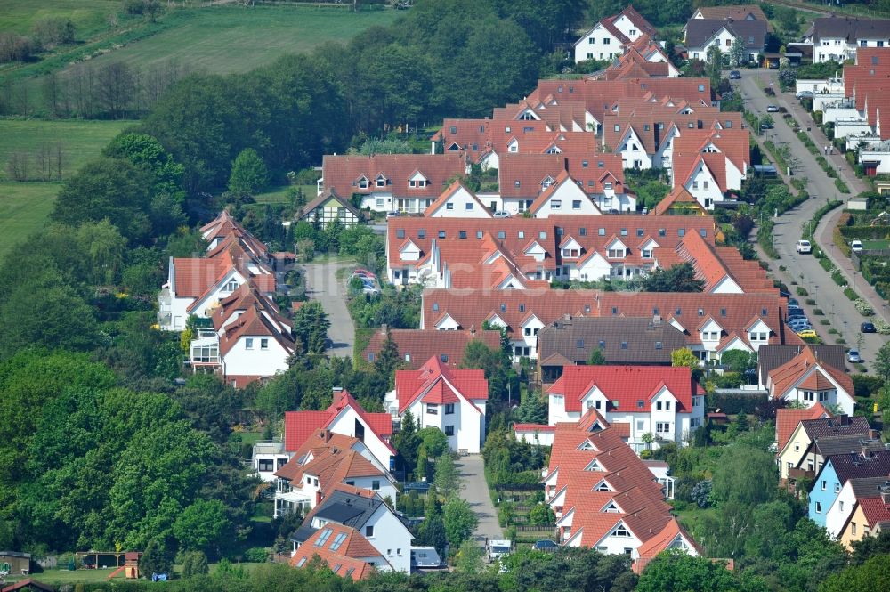 Graal-Müritz aus der Vogelperspektive: Wohngebiet einer Einfamilienhaus- Siedlung Koppenheide in Graal-Müritz im Bundesland Mecklenburg-Vorpommern, Deutschland