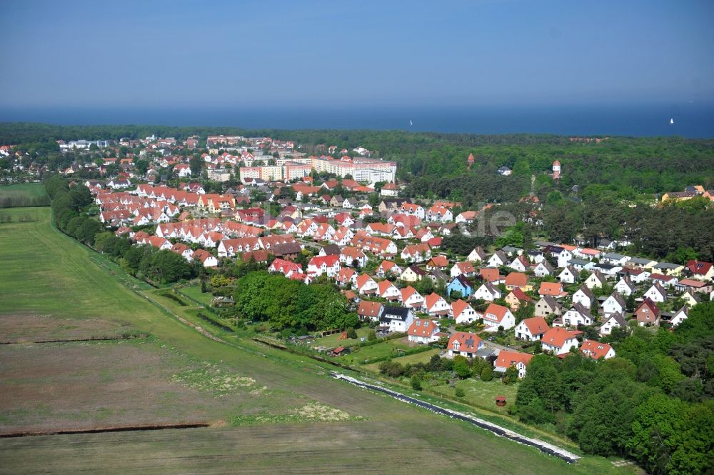 Graal-Müritz aus der Vogelperspektive: Wohngebiet einer Einfamilienhaus- Siedlung Koppenheide in Graal-Müritz im Bundesland Mecklenburg-Vorpommern, Deutschland