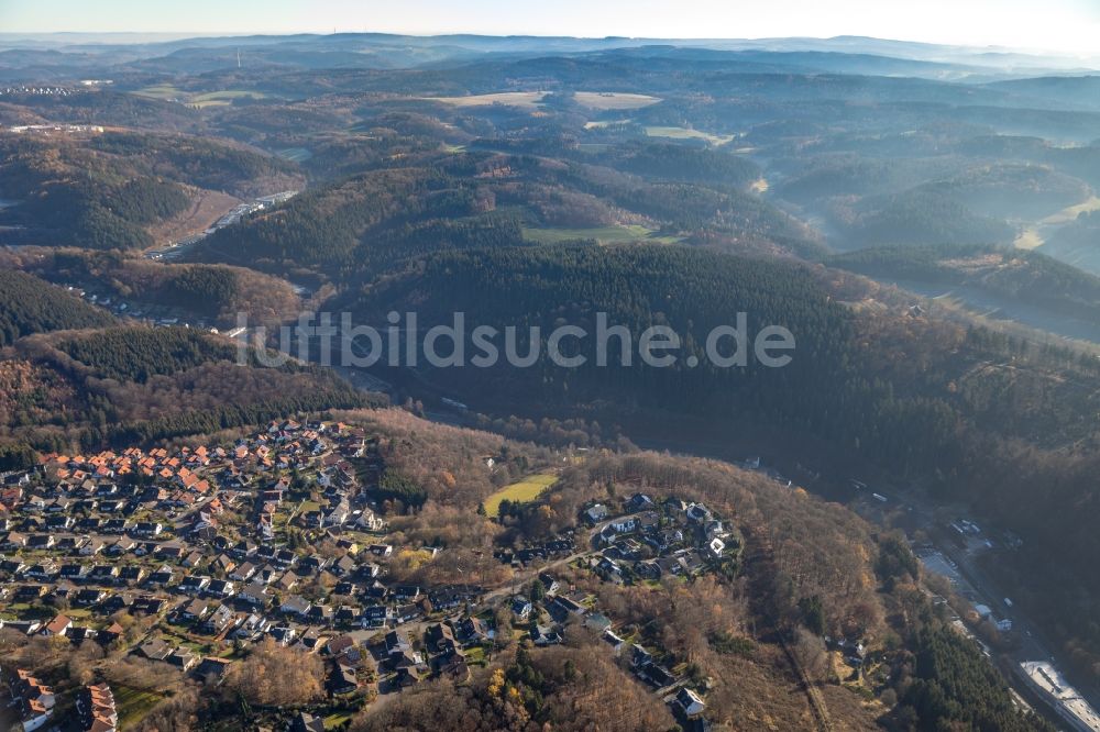 Luftaufnahme Lüdenscheid - Wohngebiet einer Einfamilienhaus- Siedlung in Lüdenscheid im Bundesland Nordrhein-Westfalen, Deutschland