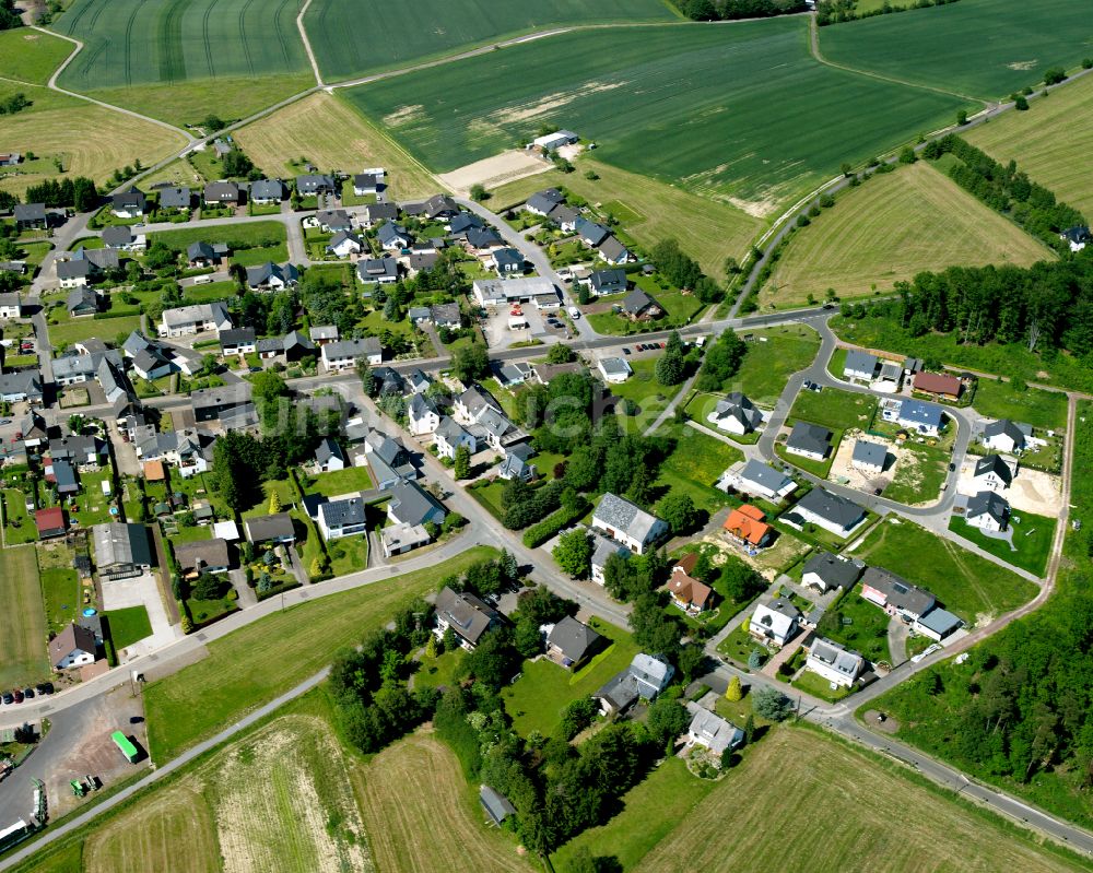 Lingerhahn von oben - Wohngebiet einer Einfamilienhaus- Siedlung in Lingerhahn im Bundesland Rheinland-Pfalz, Deutschland