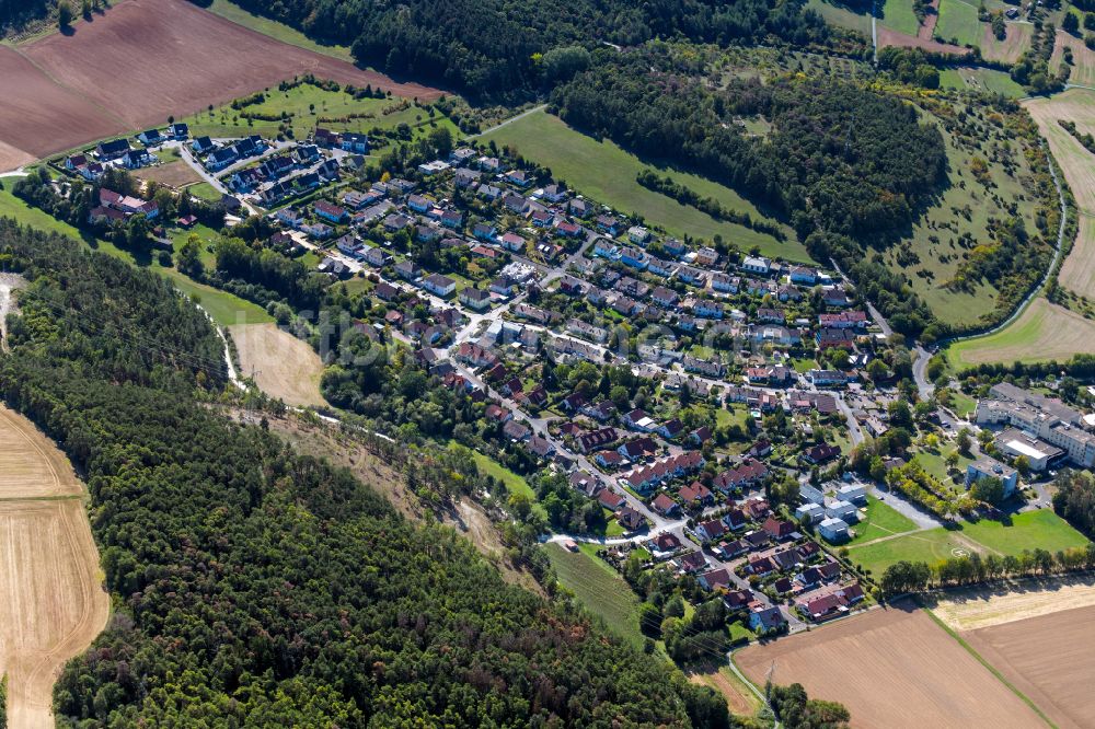 Luftaufnahme Marktheidenfeld - Wohngebiet einer Einfamilienhaus- Siedlung in Marktheidenfeld im Bundesland Bayern, Deutschland