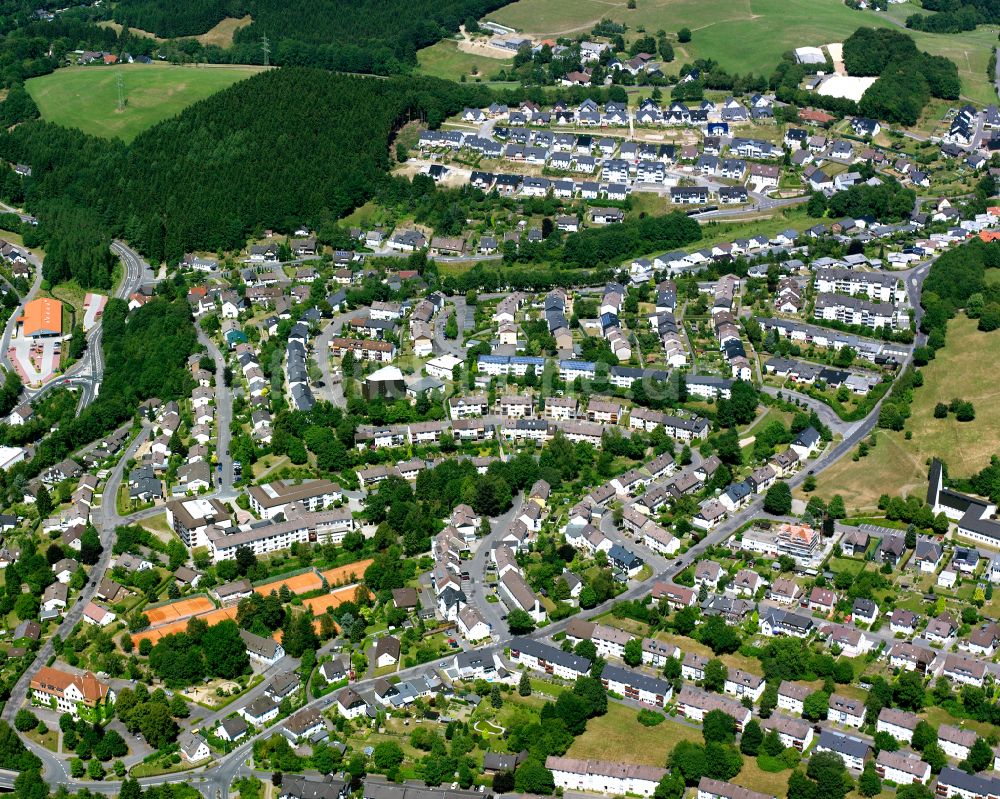 Luftbild Meinerzhagen - Wohngebiet einer Einfamilienhaus- Siedlung in Meinerzhagen im Bundesland Nordrhein-Westfalen, Deutschland