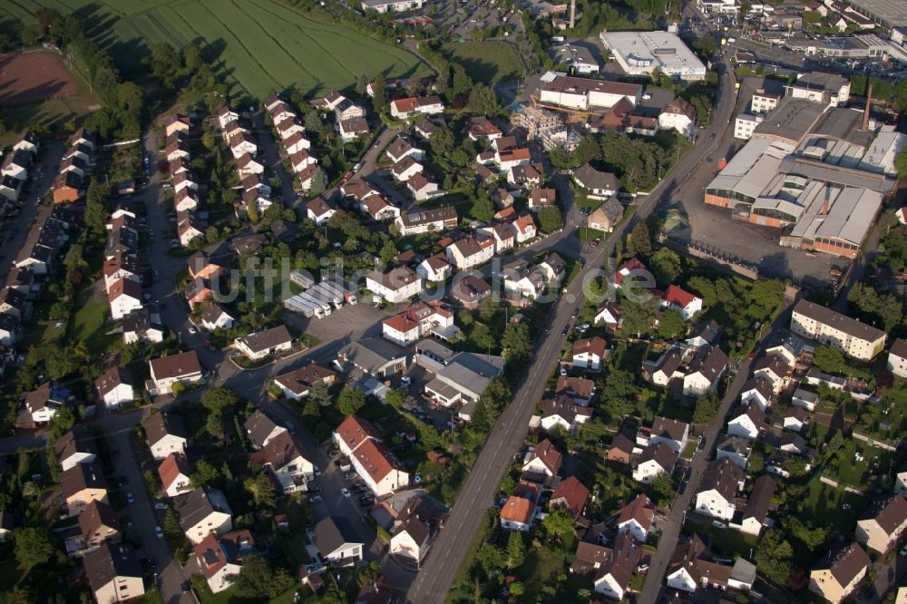 Bretten aus der Vogelperspektive: Wohngebiet einer Einfamilienhaus- Siedlung im Ortsteil Diedelsheim in Bretten im Bundesland Baden-Württemberg