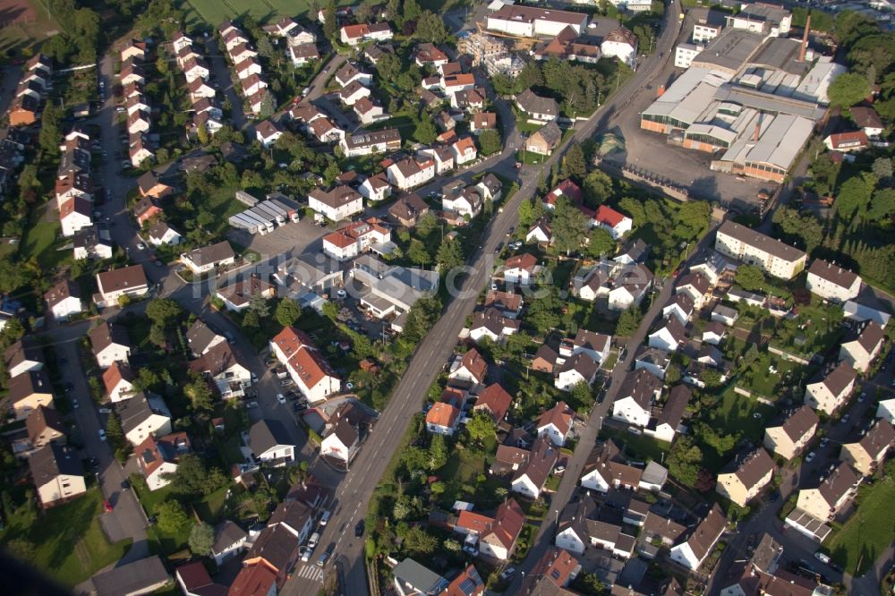 Luftbild Bretten - Wohngebiet einer Einfamilienhaus- Siedlung im Ortsteil Diedelsheim in Bretten im Bundesland Baden-Württemberg