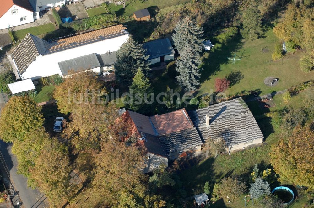 Berlin aus der Vogelperspektive: Wohngebiet einer Einfamilienhaus- Siedlung im Ortsteil Karow in Berlin, Deutschland