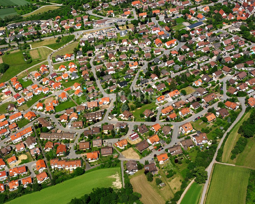 Ostelsheim von oben - Wohngebiet einer Einfamilienhaus- Siedlung in Ostelsheim im Bundesland Baden-Württemberg, Deutschland