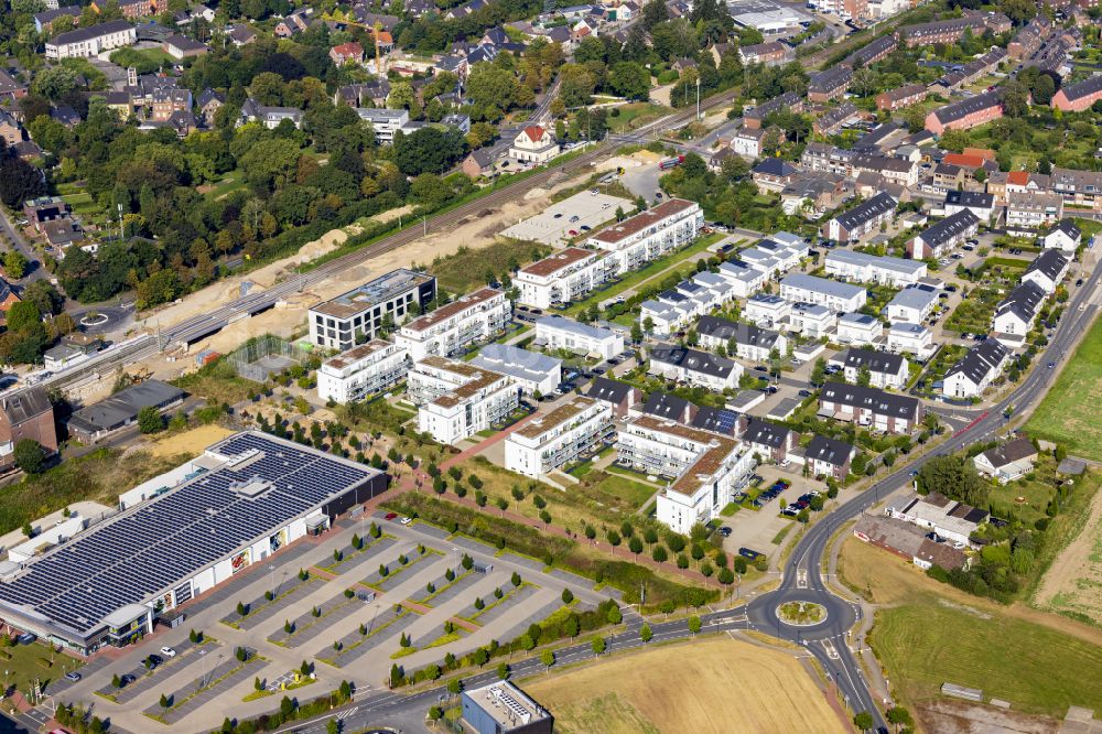 Luftaufnahme Osterath - Wohngebiet einer Einfamilienhaus- Siedlung in Osterath im Bundesland Nordrhein-Westfalen, Deutschland