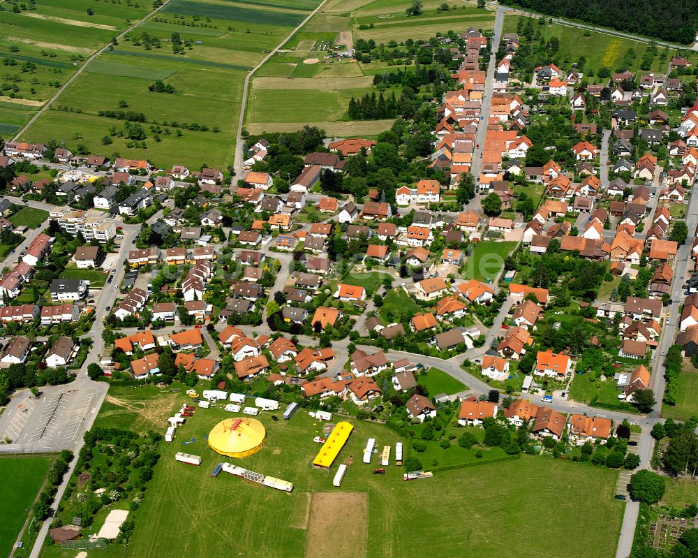 Ottenbronn von oben - Wohngebiet einer Einfamilienhaus- Siedlung in Ottenbronn im Bundesland Baden-Württemberg, Deutschland