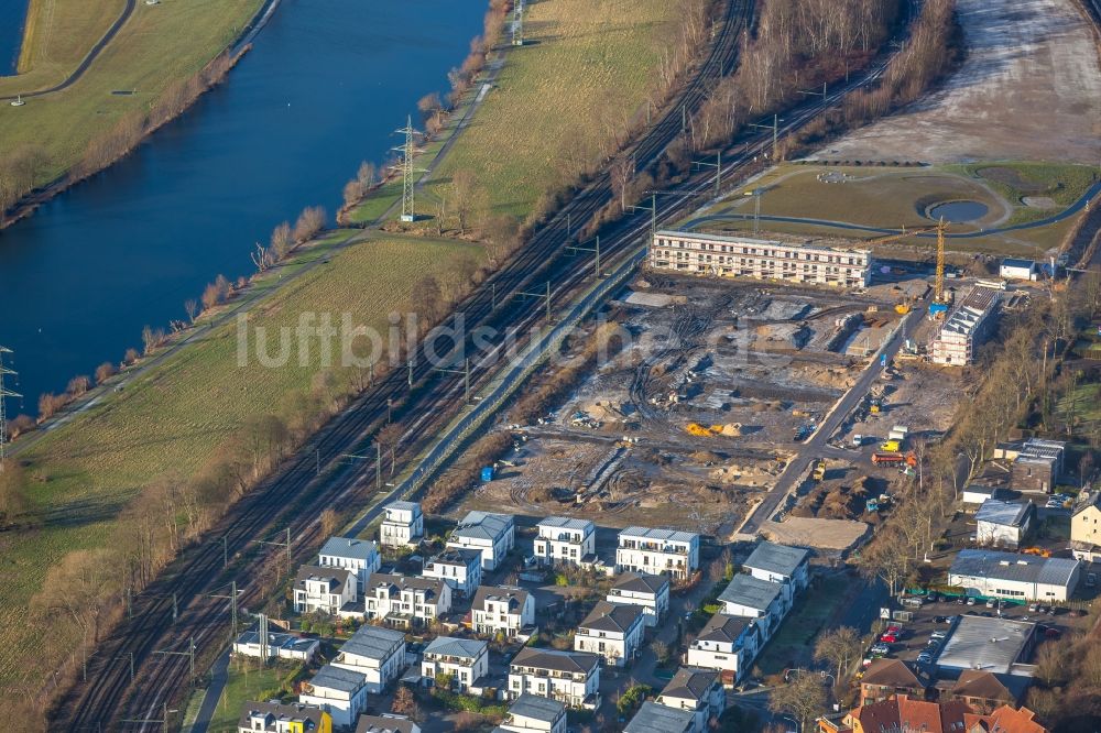 Bochum aus der Vogelperspektive: Wohngebiet einer Einfamilienhaus- Siedlung an der Dr.-C.-Otto-Straße im Ruhrauenpark im Ortsteil Dahlhausen in Bochum im Bundesland Nordrhein-Westfalen