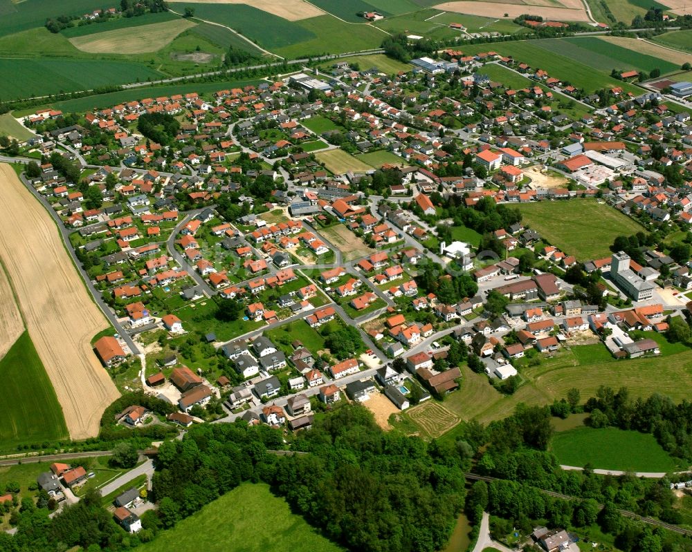 Plaikamühle von oben - Wohngebiet einer Einfamilienhaus- Siedlung in Plaikamühle im Bundesland Bayern, Deutschland