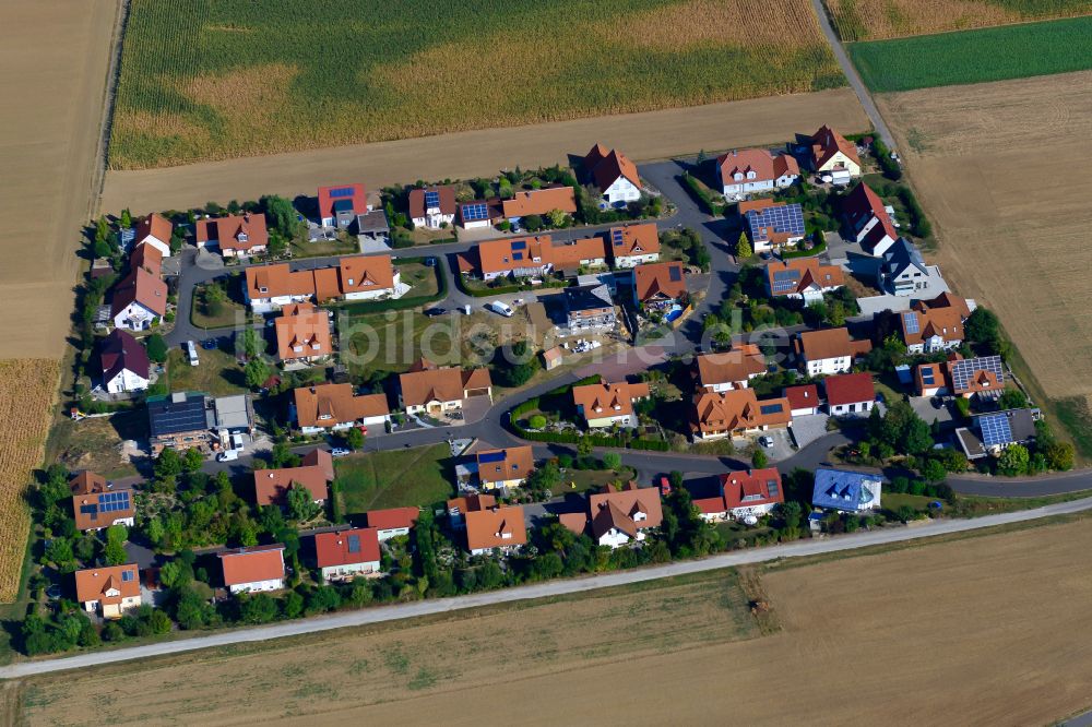 Luftbild Tauberrettersheim - Wohngebiet einer Einfamilienhaus- Siedlung am Rande von landwirtschaftlichen Feldern in Tauberrettersheim im Bundesland Bayern, Deutschland