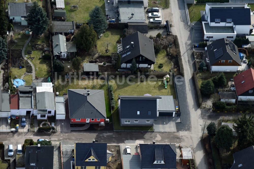 Magdeburg aus der Vogelperspektive: Wohngebiet einer Einfamilienhaus- Siedlung Im Rennegarten im Ortsteil Nordwest in Magdeburg im Bundesland Sachsen-Anhalt