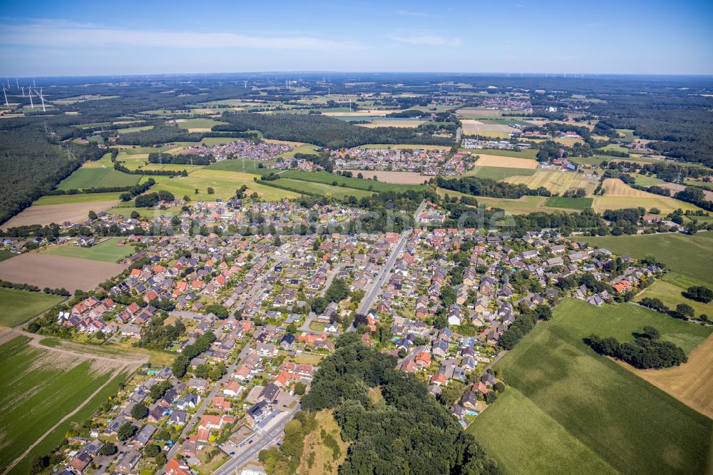 Luftaufnahme Rhade - Wohngebiet einer Einfamilienhaus- Siedlung in Rhade im Bundesland Nordrhein-Westfalen, Deutschland