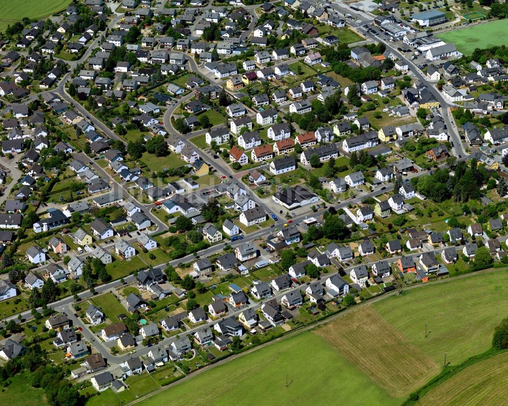 Rheinböllen von oben - Wohngebiet einer Einfamilienhaus- Siedlung in Rheinböllen im Bundesland Rheinland-Pfalz