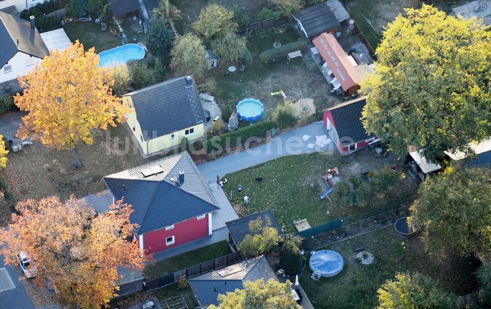 Fredersdorf-Vogelsdorf von oben - Wohngebiet einer Einfamilienhaus- Siedlung Richard-Wagner-Straße in Fredersdorf-Vogelsdorf im Bundesland Brandenburg