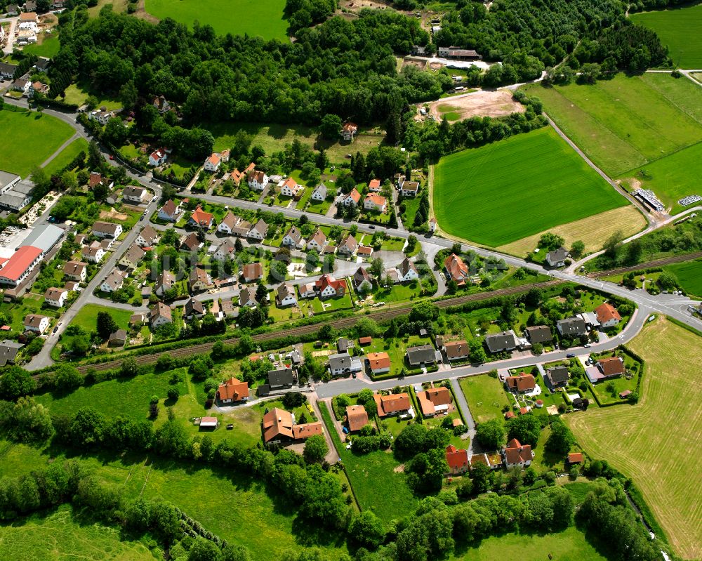 Luftaufnahme Rimlos - Wohngebiet einer Einfamilienhaus- Siedlung in Rimlos im Bundesland Hessen, Deutschland