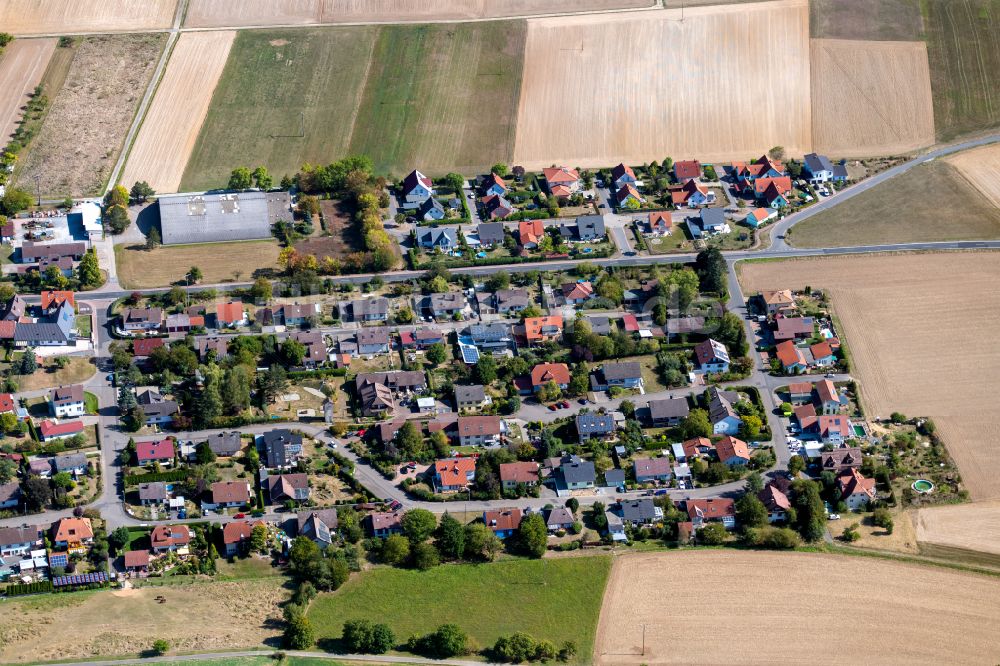 Röttbach von oben - Wohngebiet einer Einfamilienhaus- Siedlung in Röttbach im Bundesland Bayern, Deutschland