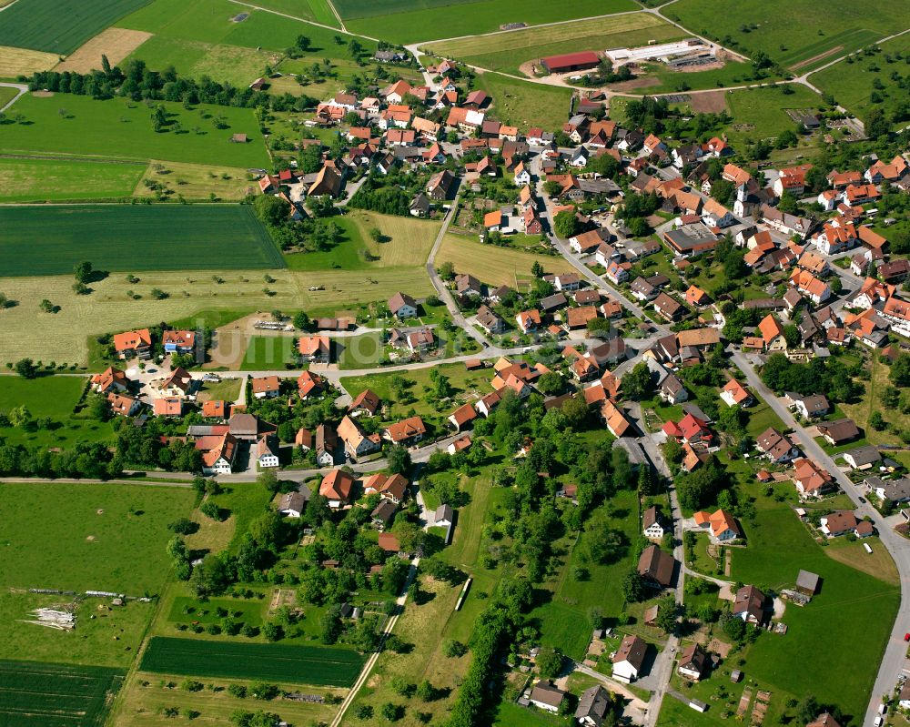 Schönbronn aus der Vogelperspektive: Wohngebiet einer Einfamilienhaus- Siedlung in Schönbronn im Bundesland Baden-Württemberg, Deutschland