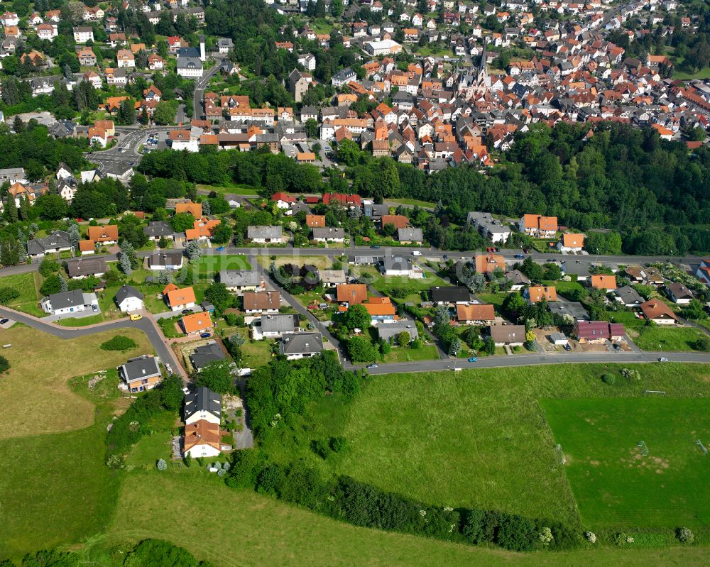 Schotten von oben - Wohngebiet einer Einfamilienhaus- Siedlung in Schotten im Bundesland Hessen, Deutschland