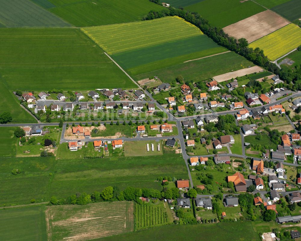 Luftbild Schwarz - Wohngebiet einer Einfamilienhaus- Siedlung in Schwarz im Bundesland Hessen, Deutschland