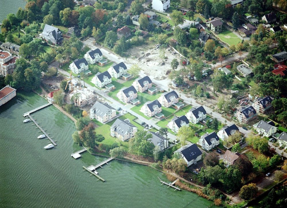 Luftbild Zeuthen - Wohngebiet einer Einfamilienhaus- Siedlung Seegarten in Zeuthen im Bundesland Brandenburg, Deutschland