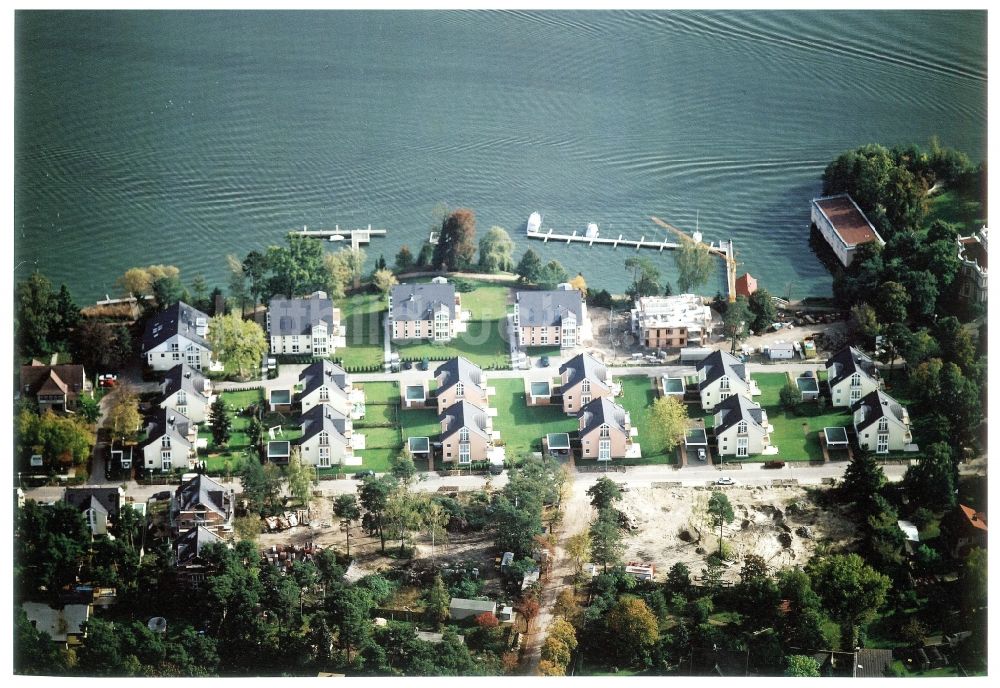 Luftbild Zeuthen - Wohngebiet einer Einfamilienhaus- Siedlung Seegarten in Zeuthen im Bundesland Brandenburg, Deutschland