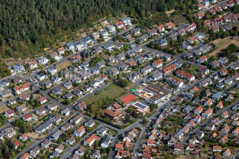 Luftbild Sendelbach - Wohngebiet einer Einfamilienhaus- Siedlung in Sendelbach im Bundesland Bayern, Deutschland