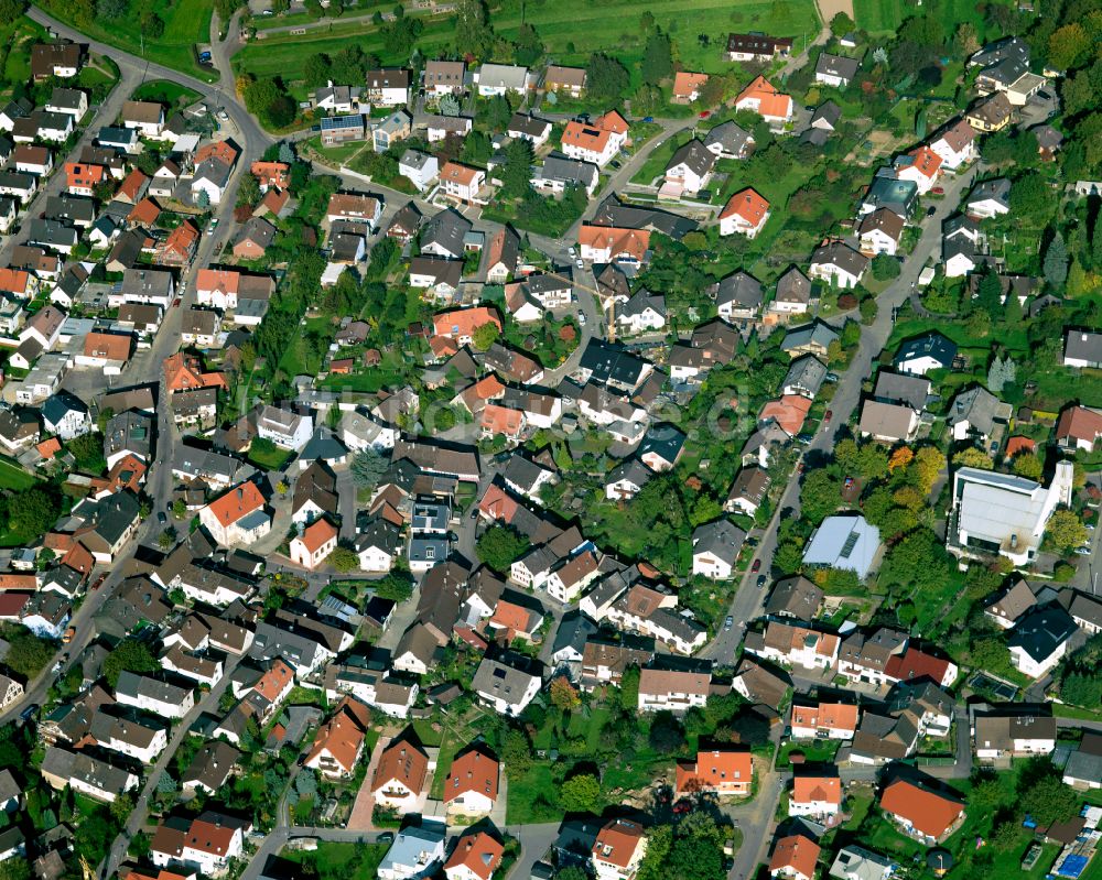 Luftaufnahme Sulzbach - Wohngebiet einer Einfamilienhaus- Siedlung in Sulzbach im Bundesland Baden-Württemberg, Deutschland